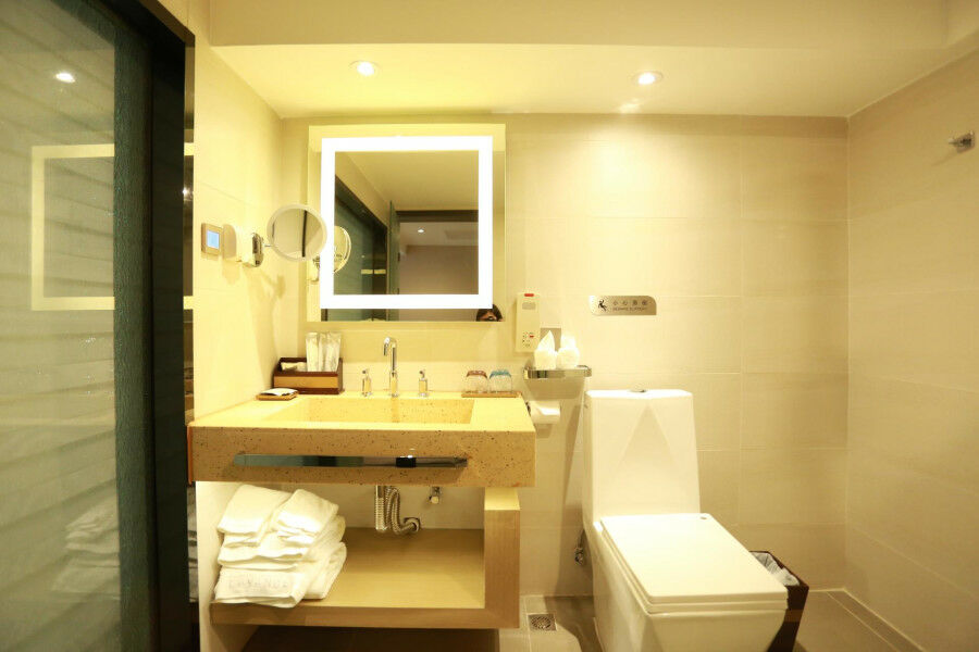 Lavande Hotel Baogang Avenue Guangbai Xinyi Branch Γκουανγκζού Εξωτερικό φωτογραφία