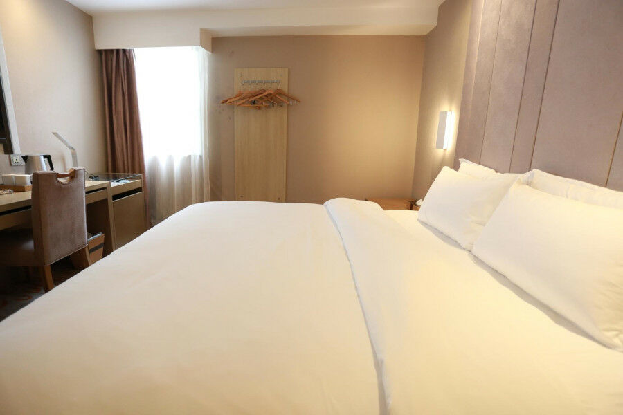 Lavande Hotel Baogang Avenue Guangbai Xinyi Branch Γκουανγκζού Εξωτερικό φωτογραφία
